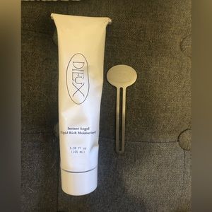 Dieux Instant Angel skin barrier cream 100mL with squeeze key
